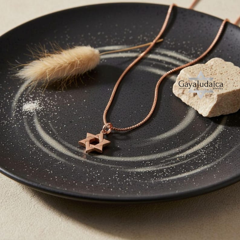 Collana con piccola Stella di David in argento sterling: oggetto di giudaica, regalo ebraico immagine 14