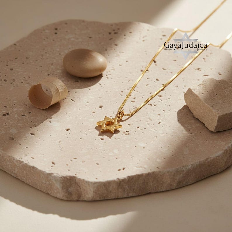 Collana con piccola Stella di David in argento sterling: oggetto di giudaica, regalo ebraico immagine 9