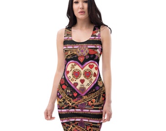 Puede incluir: Un vestido negro sin mangas con un diseño de corazón rosa y dorado. El corazón está lleno de corazones más pequeños, llaves y otros elementos decorativos.