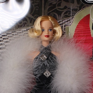 Steppin&#39; Out Barbie (1998)