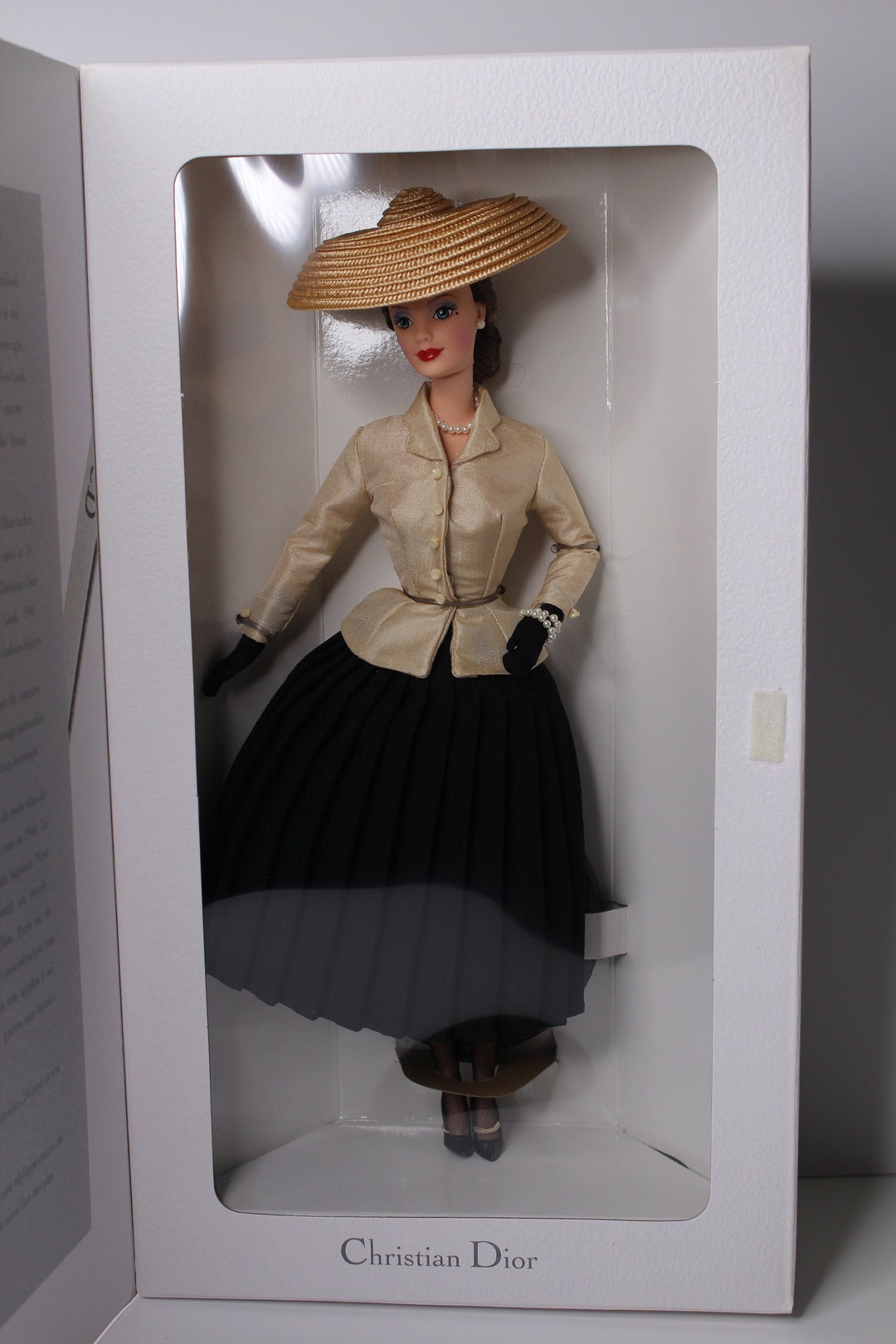 バービー人形ChristianDior LimitedEdition（おまけ付） Christian Dior (クリスチャン ディオール) バービー人形