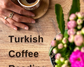 Detaillierte türkische Kaffeetassenlesung: Wahrsagen