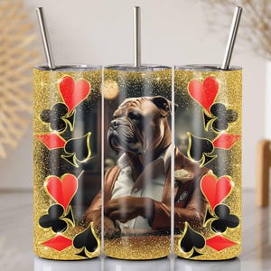 Papier gobelet bouledogue casino, PNG maigre 20 oz, sublimation de chien de poker, papier peint à paillettes dorées, cadeau joueur pour lui, gobelet sans couture png
