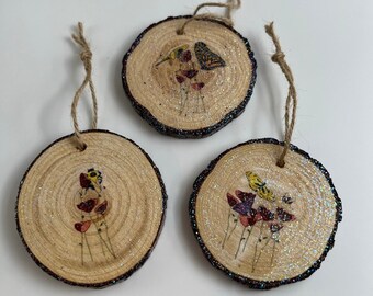 Grillige kerstversiering libelbloem met lieveheersbeestje en bijen voor kerst