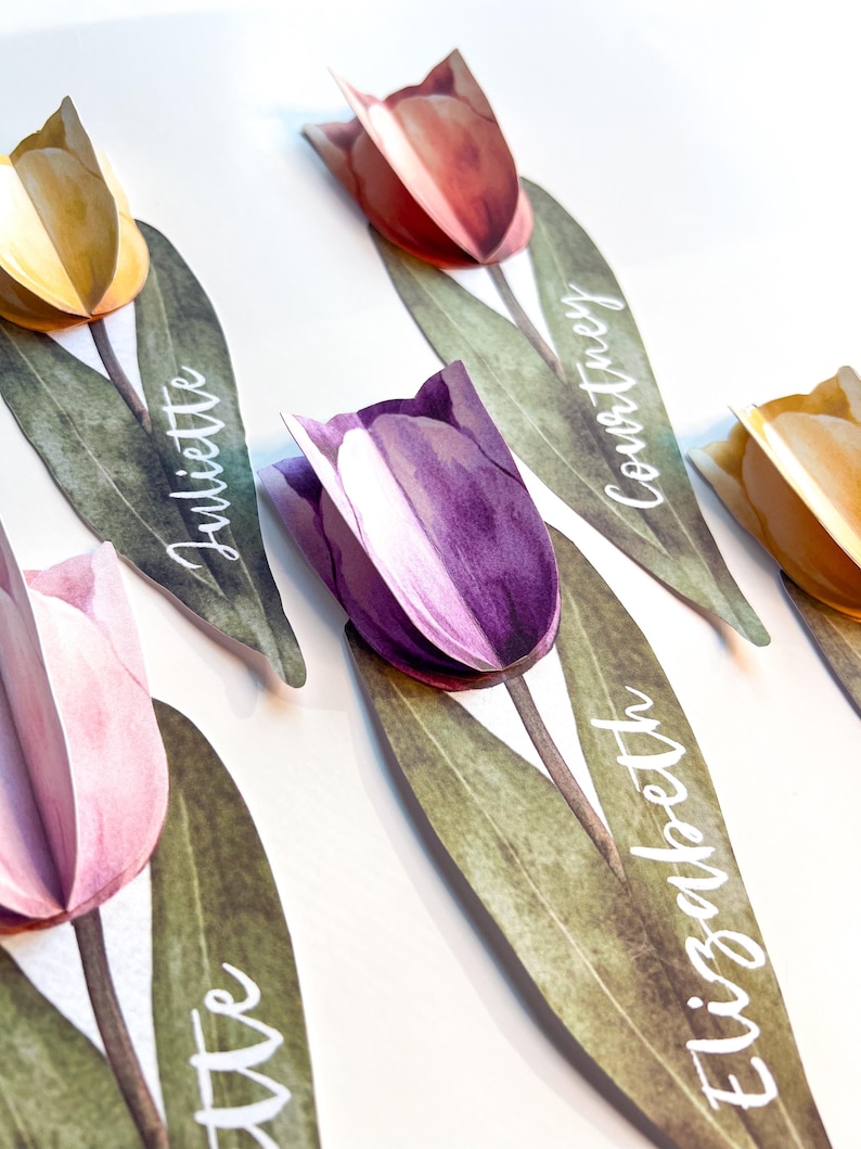 Tulip Printable Place Card: Spring Wedding, Easter Brunch. Edit in Canva, download as a PNG (Machine cut) or PDF (Hand cut) image 2