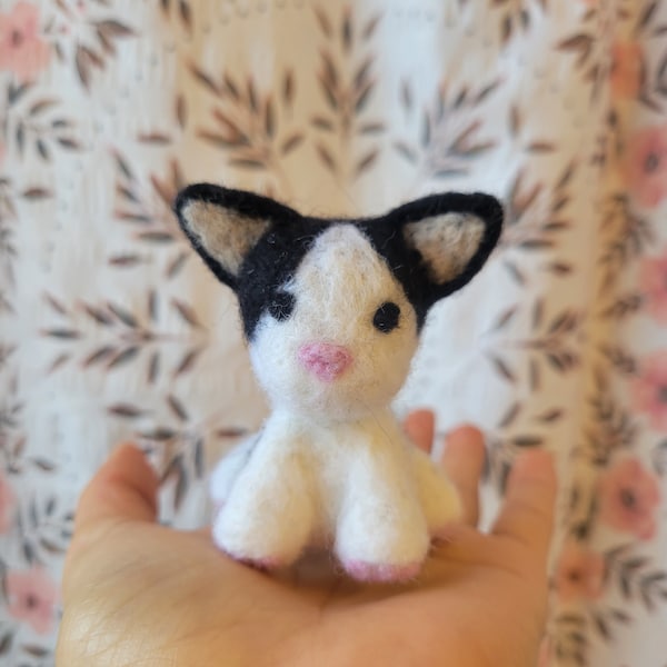 Custom felt pet