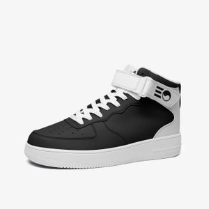 Schwarz-Weiße KOREA-Schuhe / Unisex High Top Leder-Turnschuhe / K-Pop, K-Drama und K-Fashion Lovers