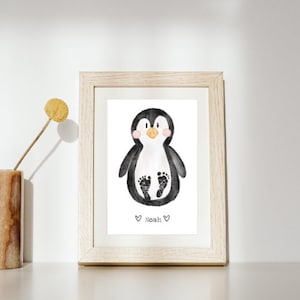 Fußabdruck Geburtsposter "Pinguin", Geschenk zur Geburt, Kinderposter Name, Kinderzimmer Bilder, Personalisiertes Geschenk, Taufe, Babyparty