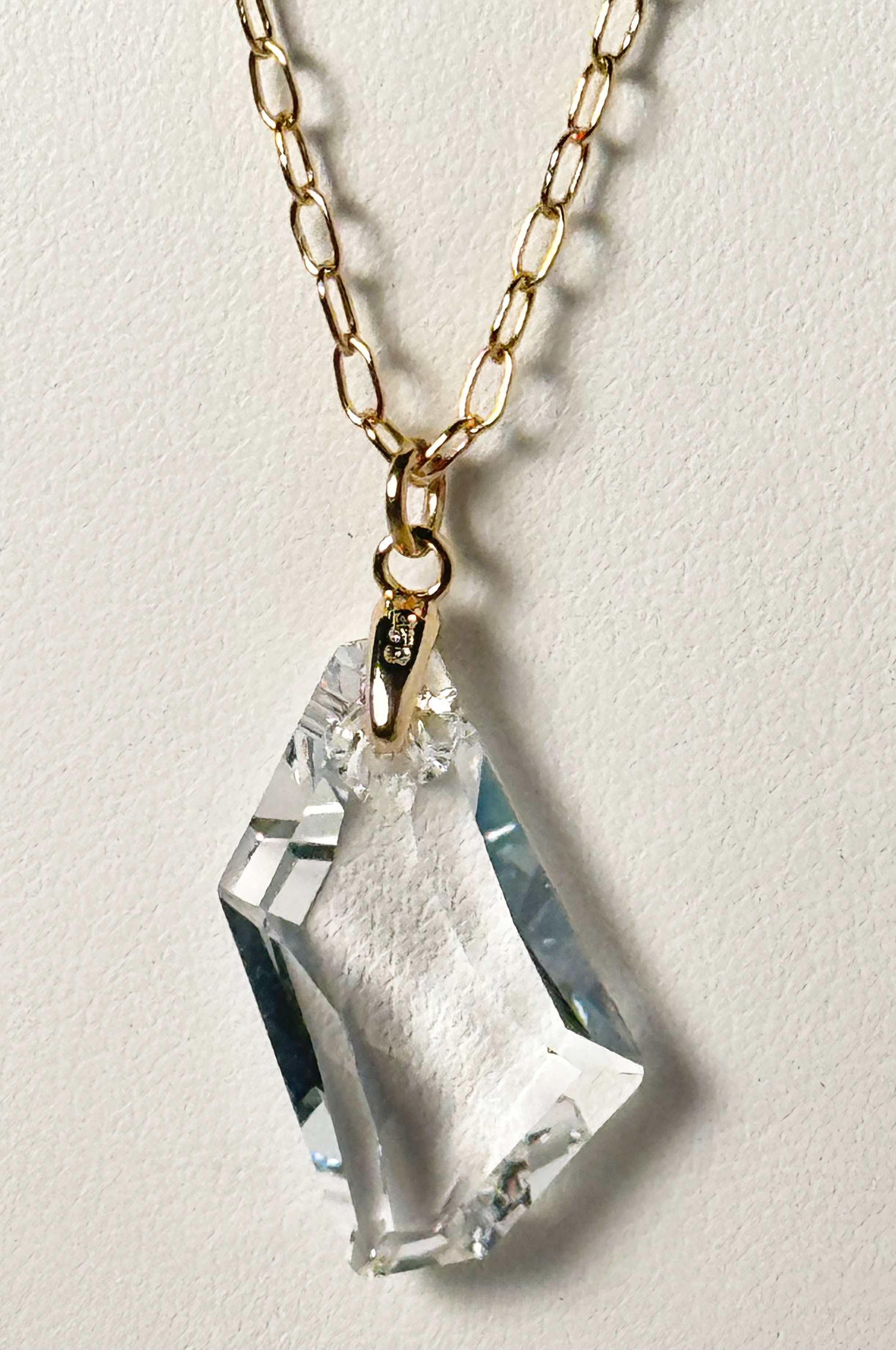 Clear Swarovski De-art Crystal Pendant Earrings on Sterling Clear Swarovski De-art Crystal Pendant Earrings on Sterling