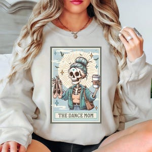 Sudadera con la carta del tarot de Dance Mom, jersey de cuello redondo unisex, regalo de competición de baile, ropa de Dance Mom, jersey de mezcla gruesa, bienestar espiritual