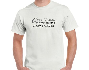 T-shirt gris nomade aventures en camping-car - T-shirt épais unisexe à col rond - T-shirt cadeau