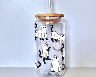 Ghost Cat Glass Can Cute Spooky Halloween Iced Coffee Matcha Cup with Bamboo Lid Glass Straw Black Cat Ghost Tumbler Reusable Ecofriendly
