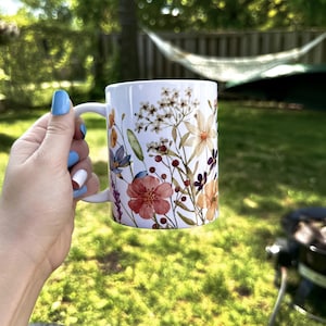 Floral Watercolor Ceramic Mug | Botanical Coffee Cup for Nature Lovers | 12oz Ceramic Mug | Trendy Cup | Glassware | Gift for her