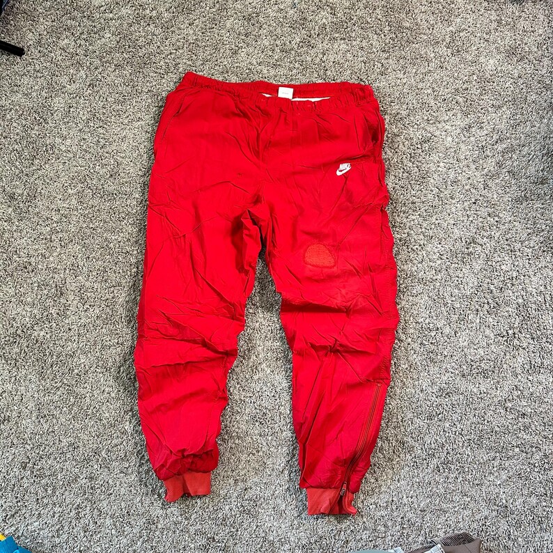 red nike sweatpants