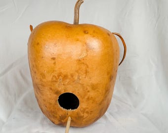 Apple Gourd Birdhouse (tan)