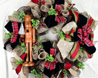 Neutral Nutcracker Holiday Wreath