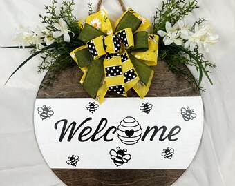 Wooden Round Bee Door Sign