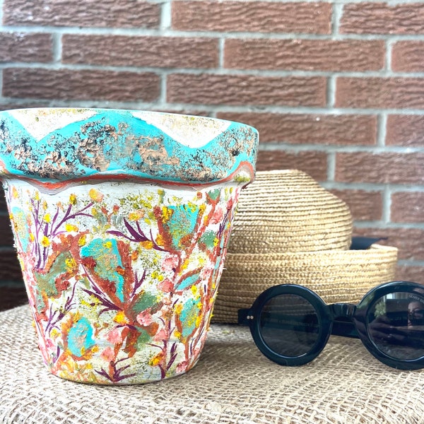 Wild Summer: Abstract Oil Painted Planter with Vibrant Flora – Perfect for Artful Decoration and Gifting