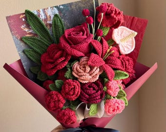 Crochet red pink rose bouquet, Mother's Day Handmade flower gift for her, mom, birthday, girlfriend, wife, grandma, Anniversary