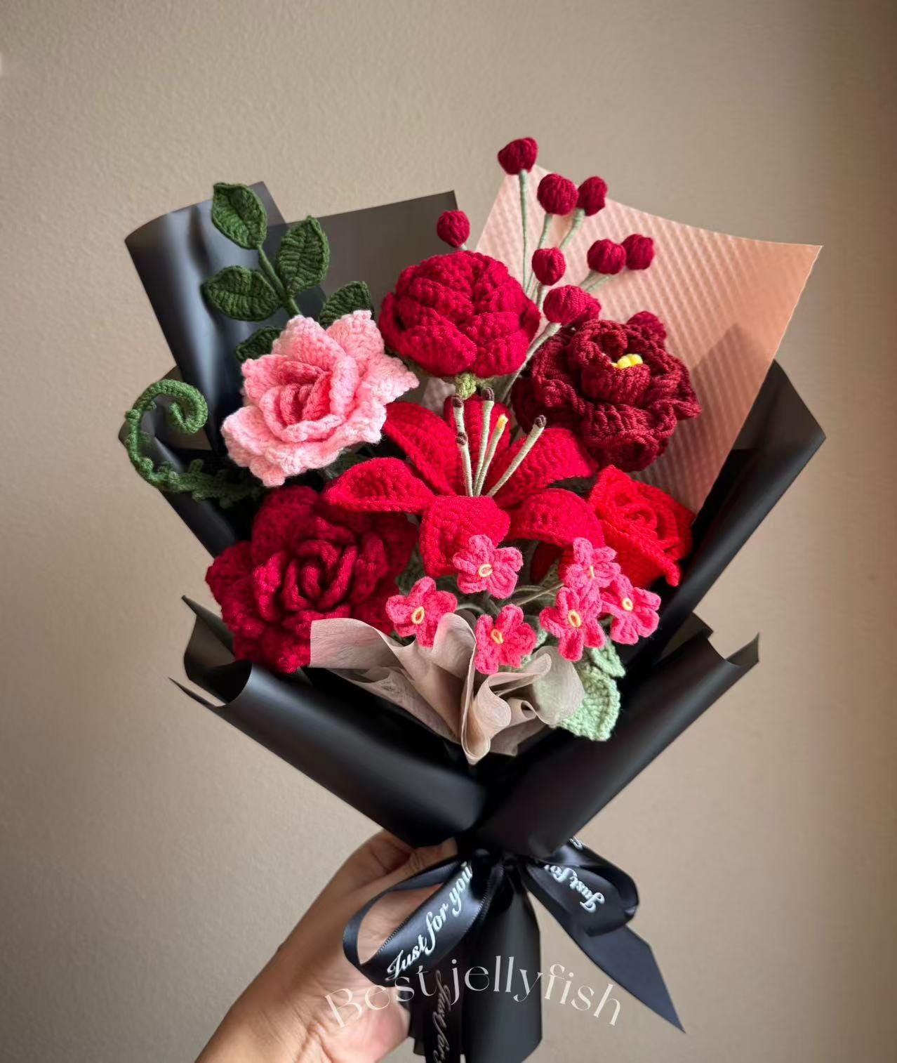 Mother's Day Crochet red pink rose bouquet, Knitted Birthday