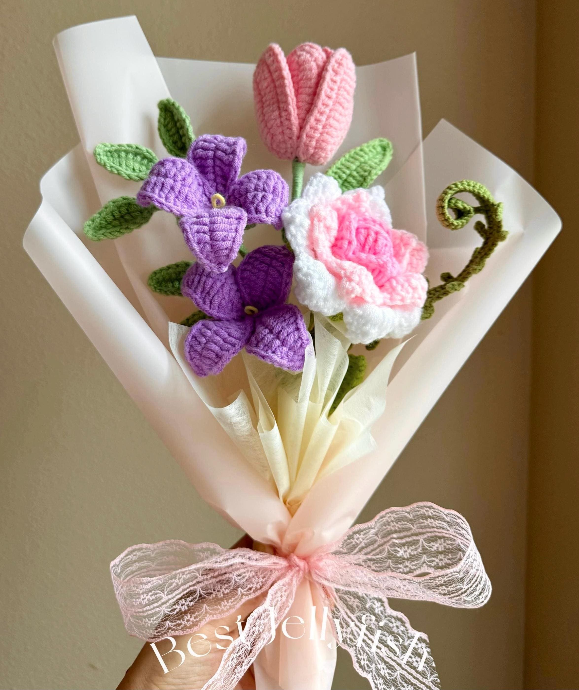 Mother's Day Crochet red pink rose bouquet, Knitted Birthday