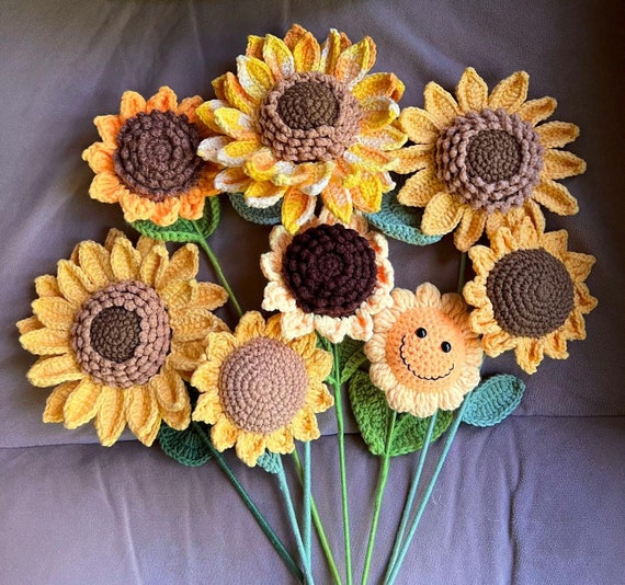 Crochet Sunflower Bouquet: Handmade Home Decor Gift, Knitted