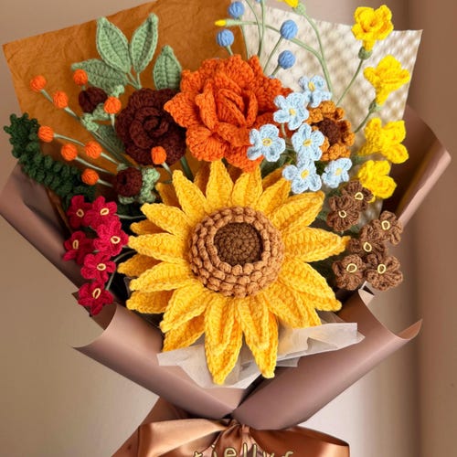 Handmade Crochet Sunflower Bouquet, Fall Floral Arrangement, Colorful Handmade Yarn Flowers, Finished product