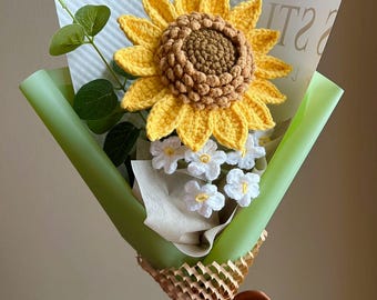 Handmade Crochet Sunflower Bouquet: Everlasting Daisy Lily flowers gift for her, Graduation, Birthday, Girlfriend