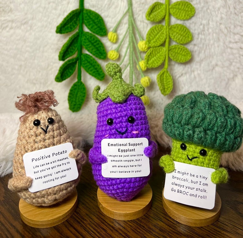 Handmade Crochet mini Caring vegie,Emotional Support sunflower, potato, Positive Affirmation gift for Family/Friends,coworker,Mothers Day 3ps Warm veggies