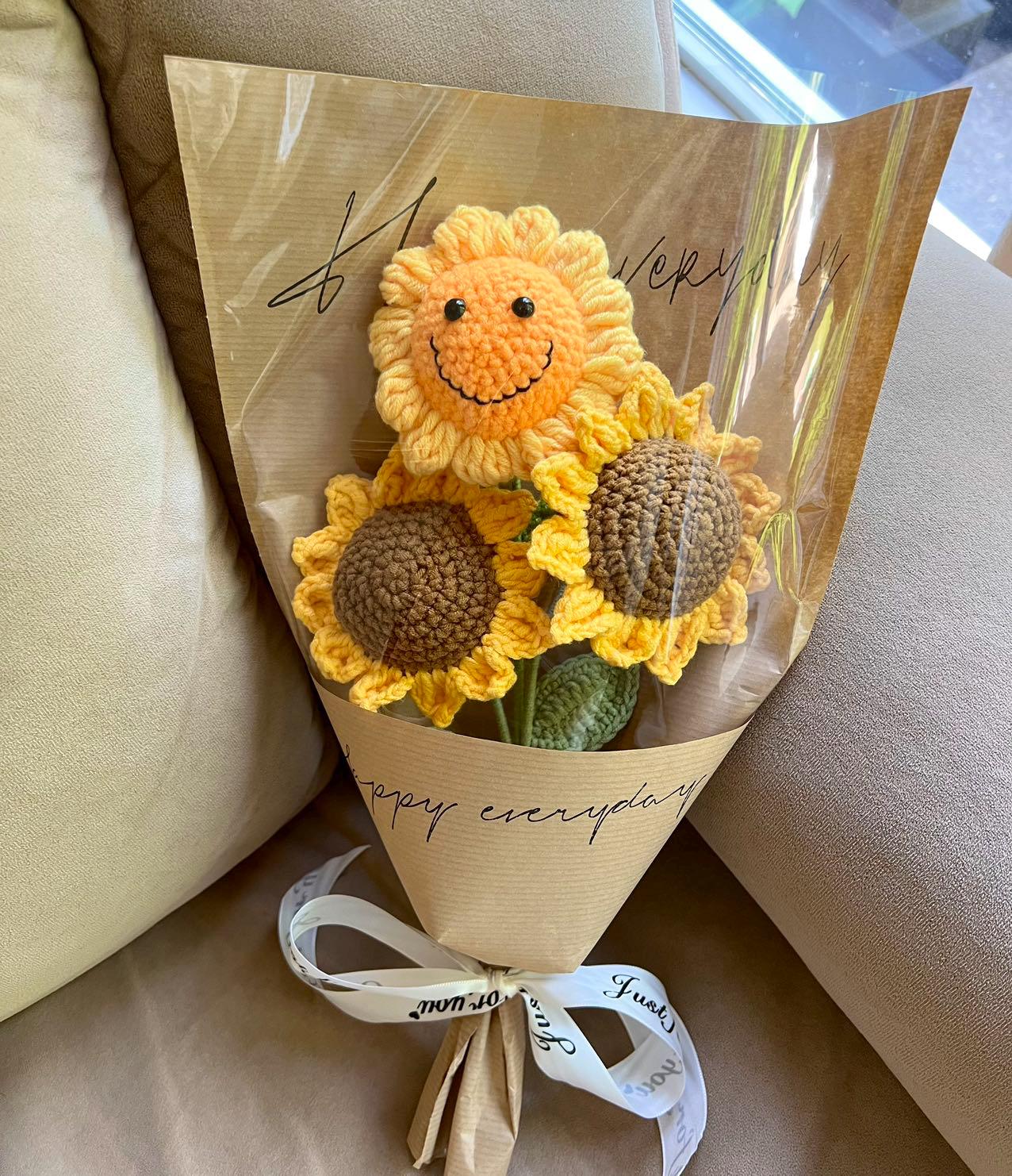 Crochet Sunflower Bouquet