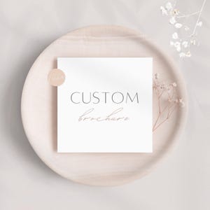 Commande de brochures personnalisées, service commercial professionnel, informations client uniques, produit haut de gamme prêt à imprimer trois volets, fichier toile personnalisé