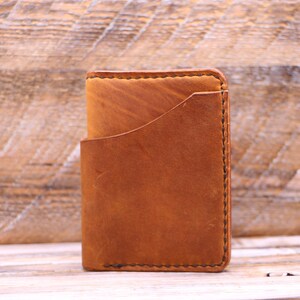 Cartera de cuero hecha a mano