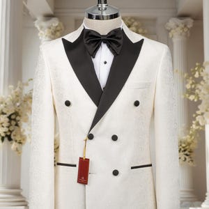 White Men&#39;s Tuxedo - Groom Suit - Wedding Suit Peak Lapel Slim Fit Double Breasted Men&#39;s Suit