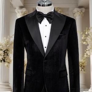Black Velvet Men&#39;s Tuxedo - Groom Suit - Wedding Suit Peak Lapel Slim Fit Double Breasted Men&#39;s Suit