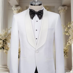 Three Piece White , Shawl Lapel, Men&#39;s Tuxedo - Wedding Suit Include Blazer , Vest and Pants Grooms Suit