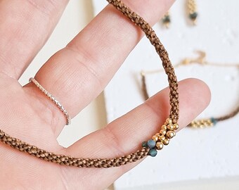 COLLARES / GARGANTILLAS