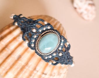 Macramé bracelet with natural Larimar and 925 silver. Handmade jewelry with energy stones.