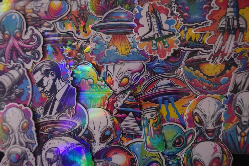 10-50 Holographic Alien Stickers, UFO Stickers, DIY Stickers for Laptop ...
