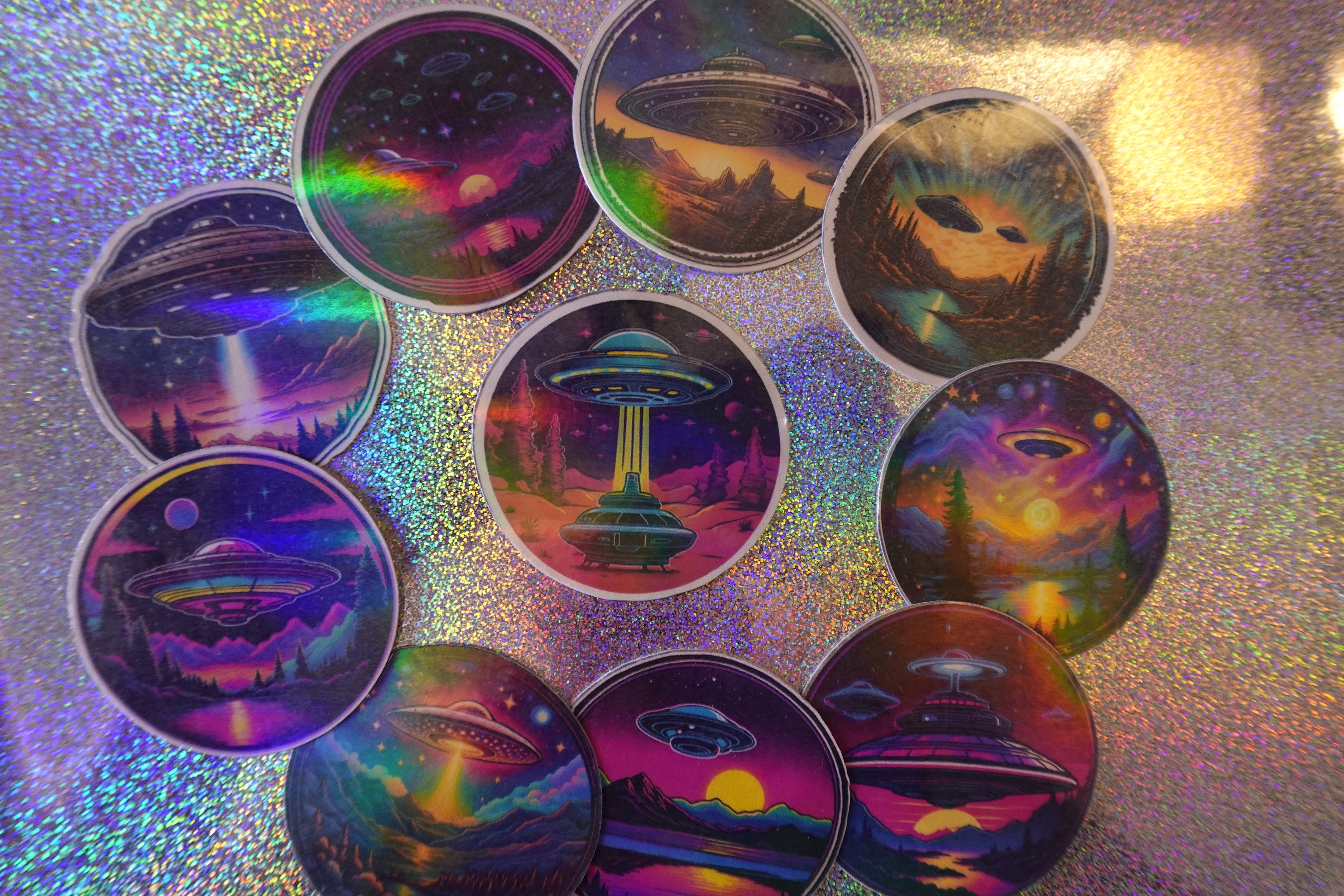 10 Holographic UFO Sticker Pack, Stickers for Laptop, Waterbottles ...
