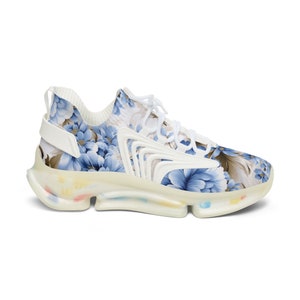 Women's Mesh Sneakers: Hyper Realistic Illustrated Porcelain Blue and White Flowers Pattern
