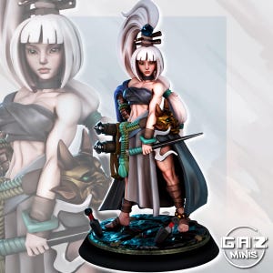 Peut inclure: Une figurine féminine blanche avec de longs cheveux blancs, portant une tenue brune et bleue, tenant une épée et un poignard. Elle est debout sur une base noire avec un motif bleu et vert.
