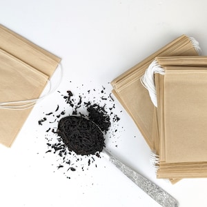 Lose Teefilter Zwei Größen Biologisch abbaubar Nachhaltig Umweltfreundlich Geeignet für Kräuterkaffee und Kochen Kleine und große Beutel Einweg