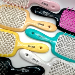 Detangling Hair Brush for Easy Combing of Curly and Straight Hair, Hair Combs