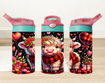 Diseño PNG de vaca de las Tierras Altas para vaso con pajita, diseño floral de vaca por sublimación (descarga digital)