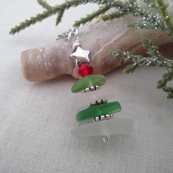 Tropical Sea Glass Christmas Tree Necklace, Kelly Green & White Holiday Jewelry,  Caribbean Xmas Evergreen Pendant, Stacked Tree Necklace