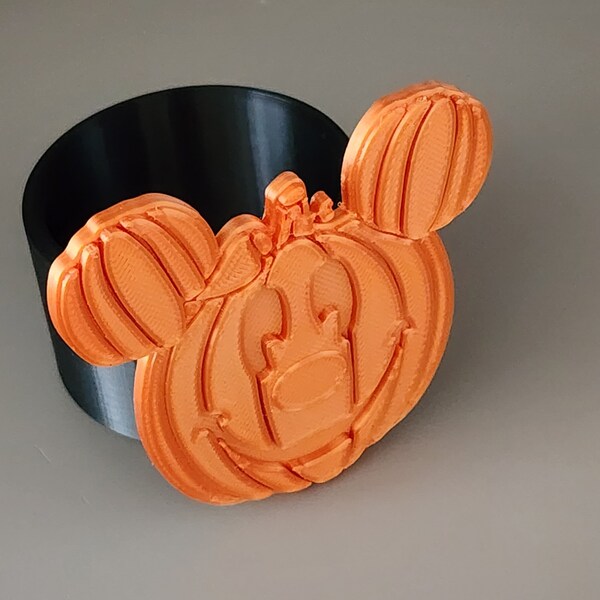 Mickey Napkin Ring - Ultimate Magic Mickey Pumpkin Face Napkin Ring