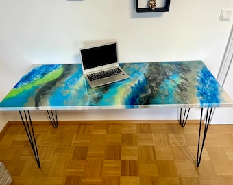 Schreibtisch aus massivem Buchenholz mit epoxidharz beschichtet