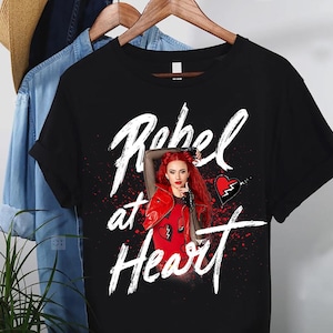 Disney Nachkommen 4 Der Aufstieg des roten Rebels im Herzen Shirt, Disney Shirt, Komfortfarbe, Magic Kingdom T-Shirt, Epcot Freizeitpark Geschenk Shirt