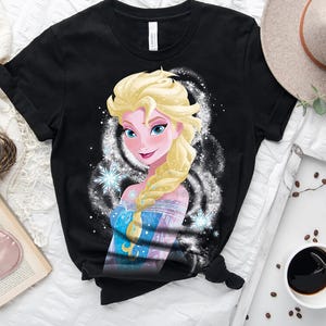 Camiseta con retrato de Elsa de Disney Frozen con copos de nieve, camiseta de Disney Frozen, color cómodo, camiseta a juego para la familia de Disneyland, camiseta de regalo del parque temático Epcot