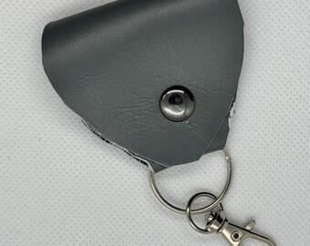 Etui na kostki do gitary, wykonane z wysokiej jakości szarej skóry - woreczek.